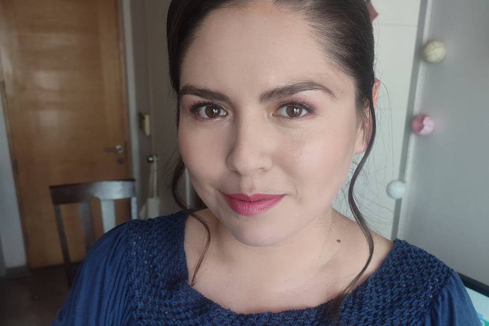 Dani Guzmán Makeup
