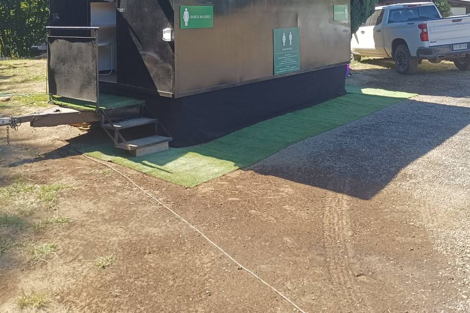 Baños de 8 módulos exterior