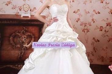 Extra linda talla 54/56 Ivory