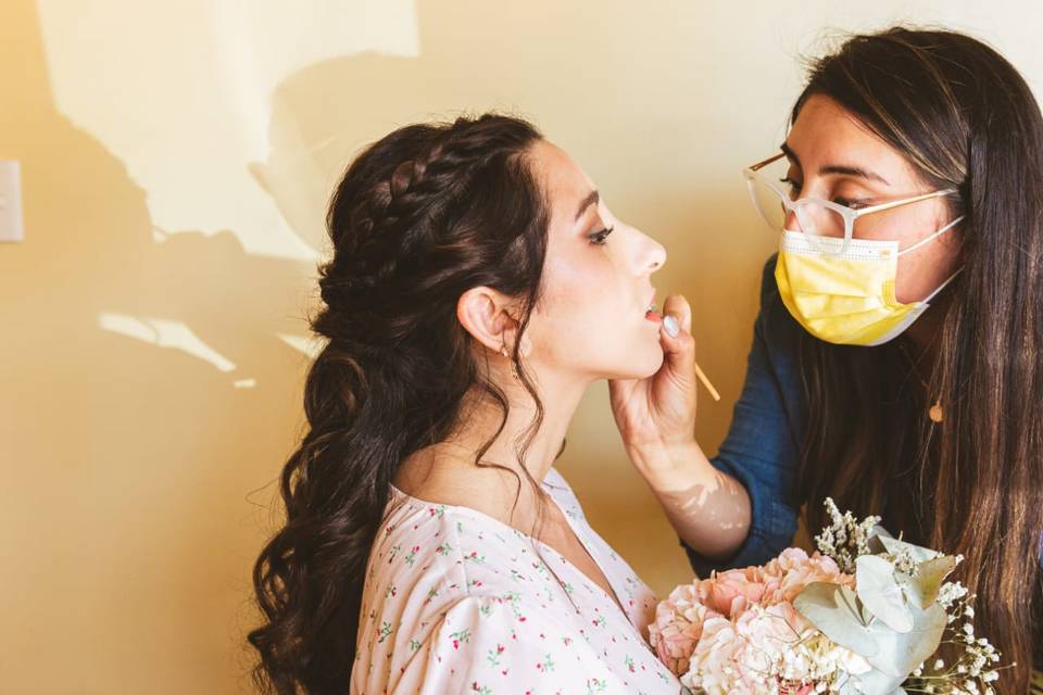 Peinado y maquillaje novia