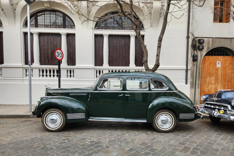 Packard 1941 deluxe