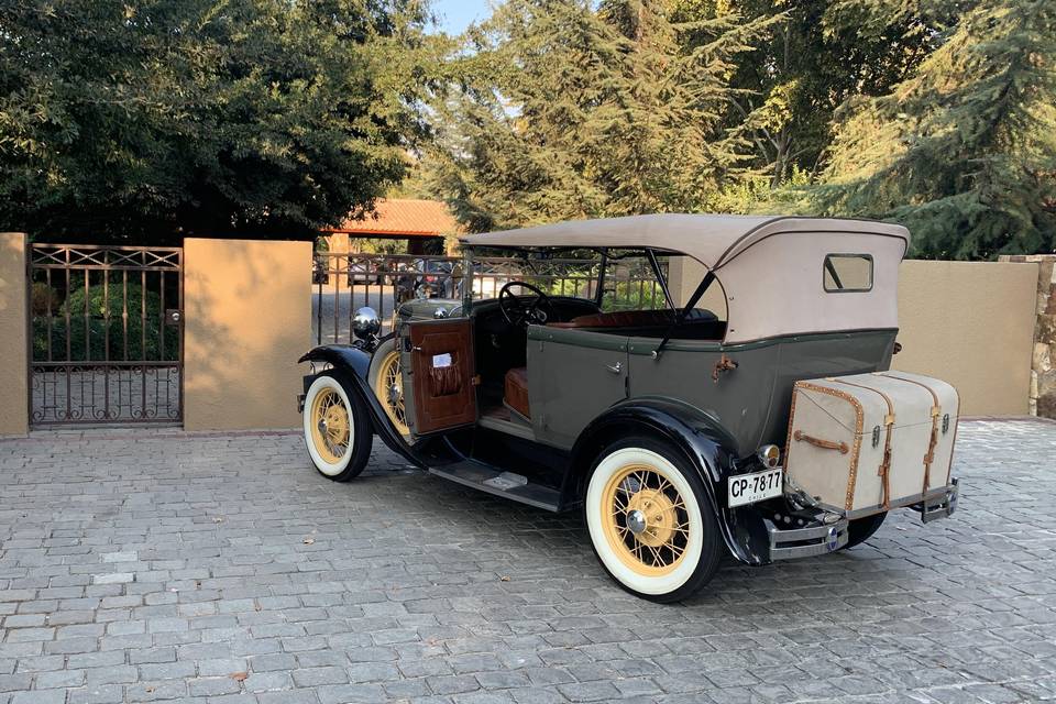 Ford a 1928 descapotable