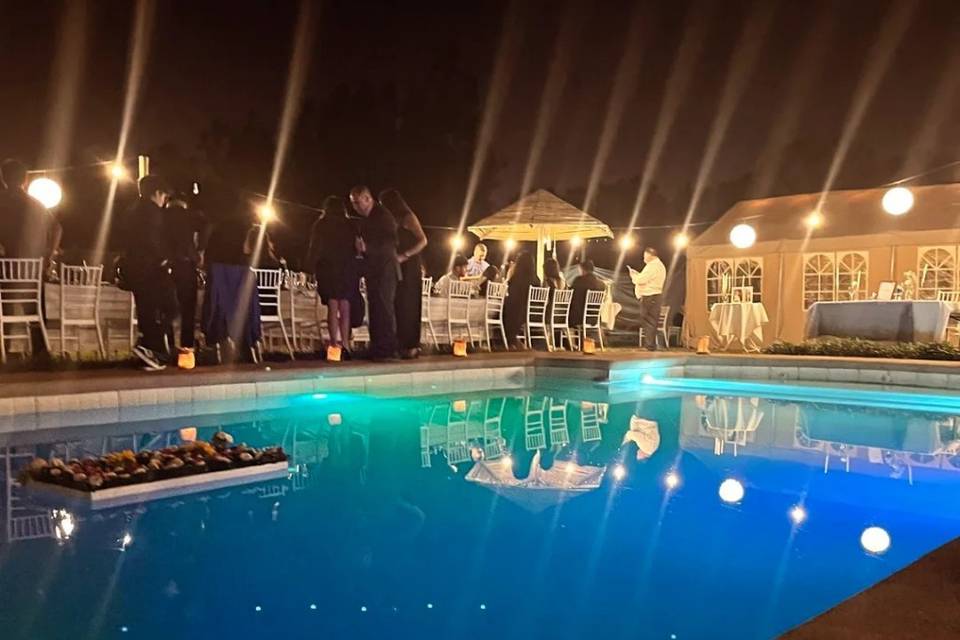 Piscina iluminada
