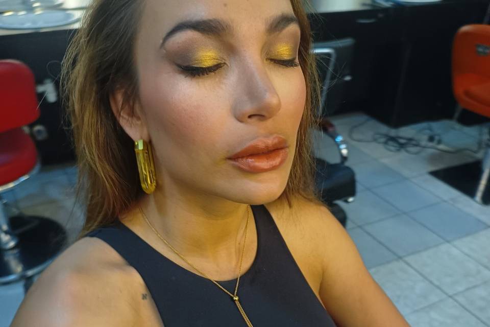 Nataly Leiva Makeup