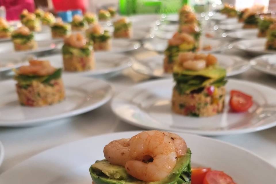 Timbal de quinoa y camarones