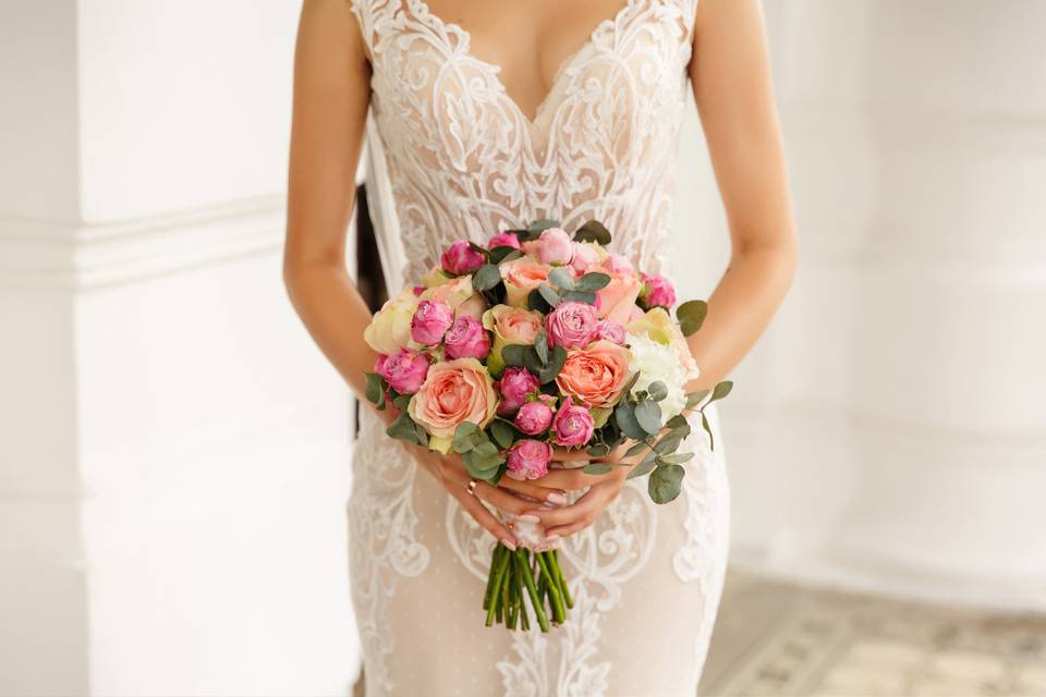 Vestido de novia y cortejo