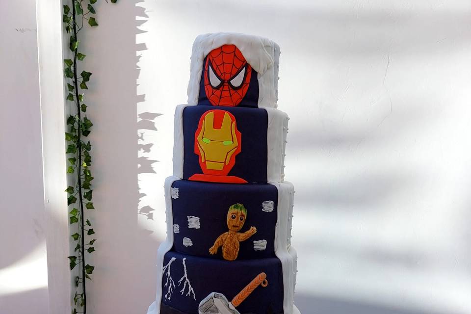 Torta Novio Avengers