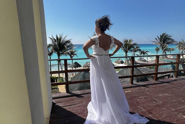 Femenina Novias Boutique