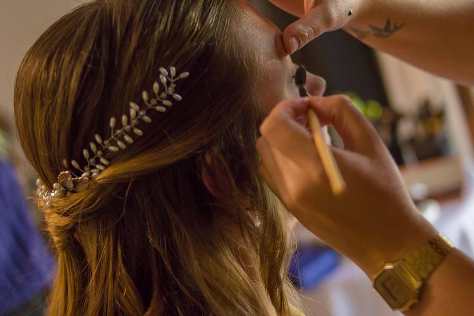 Peinado y maquillaje novia