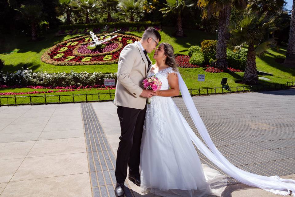 Paseo en reloj de flores