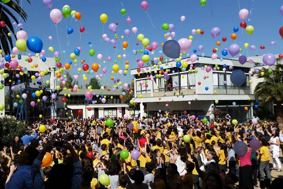 Más de 1200 globos