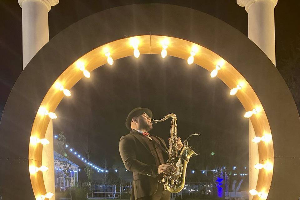 Henry Mora - Saxofonista
