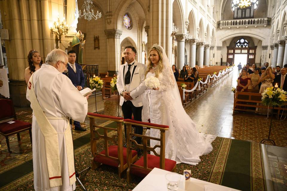 En el altar