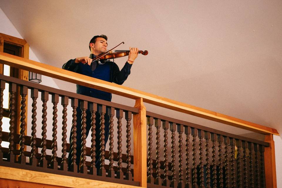 Violinista Capilla Choshuenco