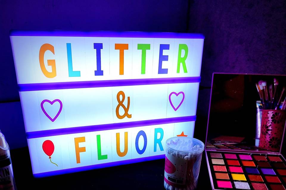Glitter y flúor bar