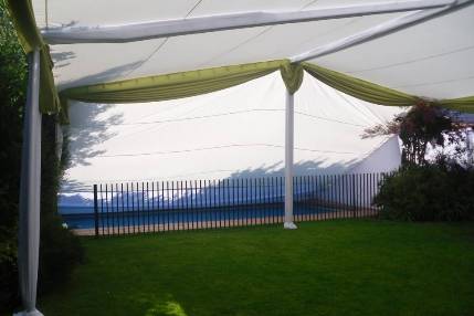 Carpa en el jardin