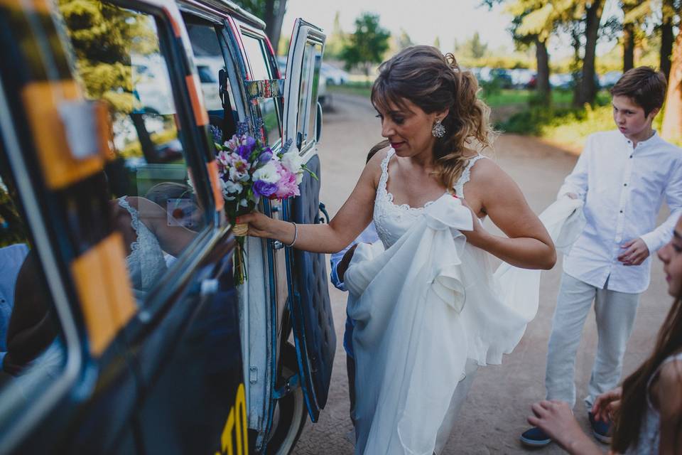 Novia en la KombiFun