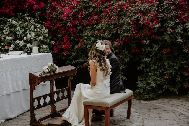 Tocado de camelias