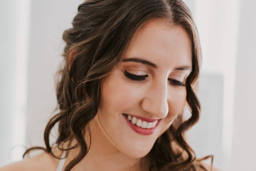 Maquillaje y peinado novia