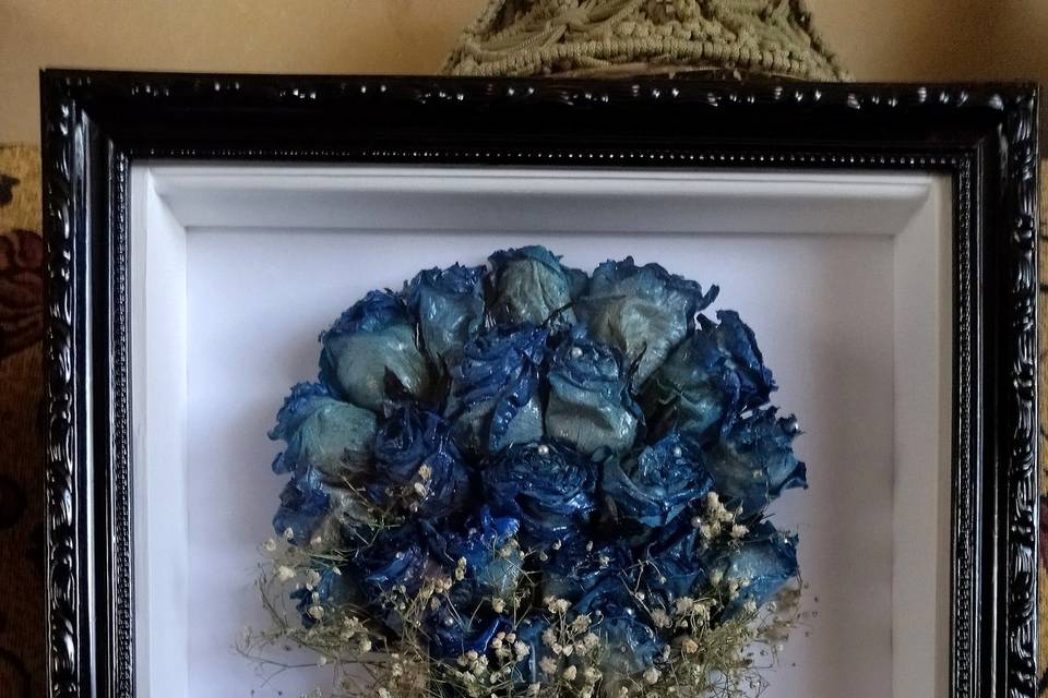 Bouquet azul téc. relieve