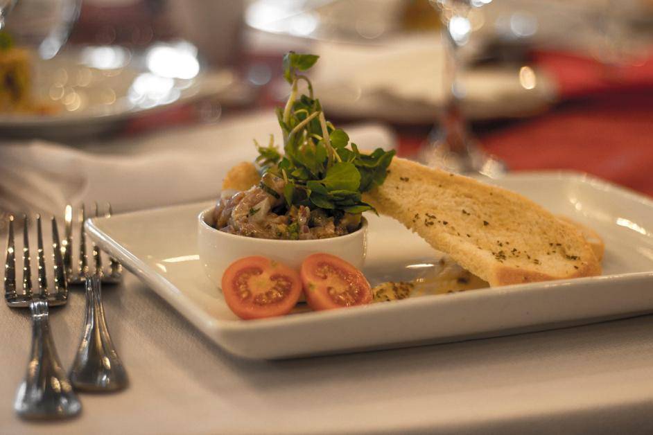 Plato de entrada a elección