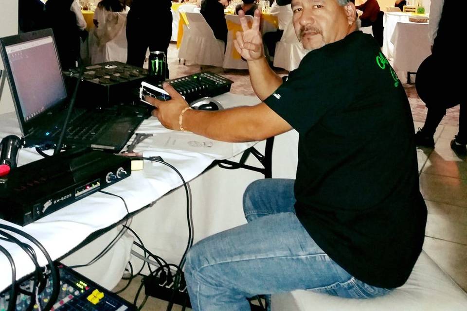 DJ Profesional