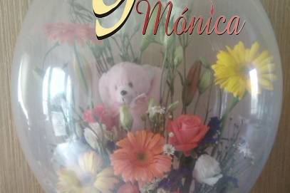 Arreglo de flores con peluche